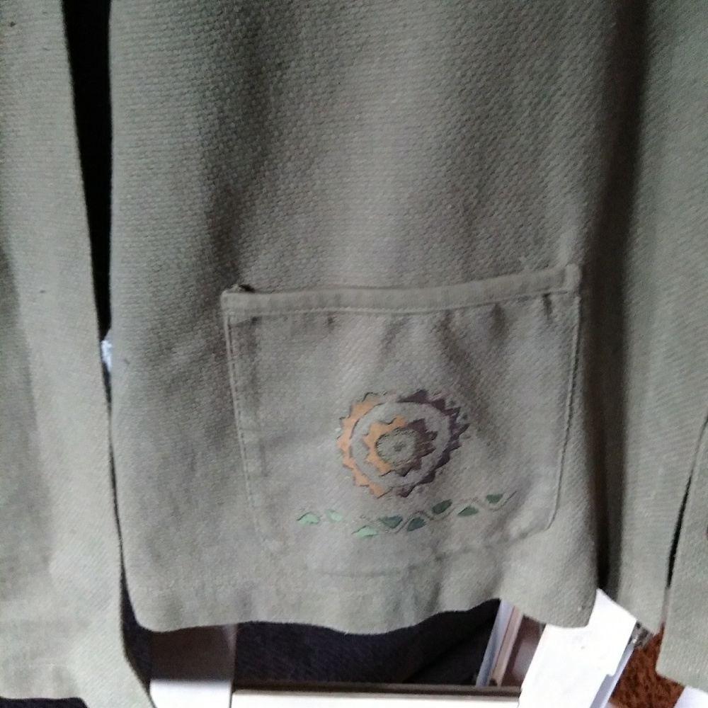 Cropped Jacket - Picture 3 of 3